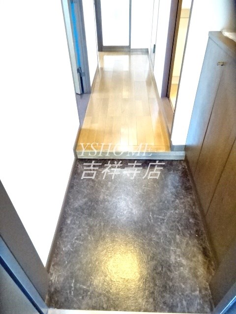 メインステイ関町 玄関