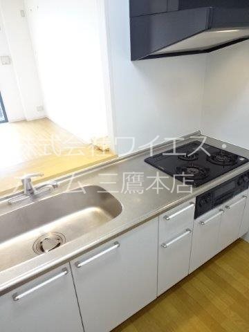 ラフィネＳ国分寺  キッチン