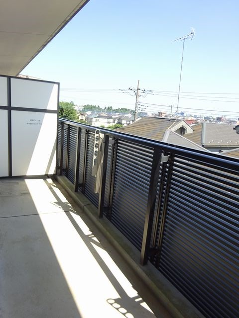 ラフィネＳ国分寺  ベランダ