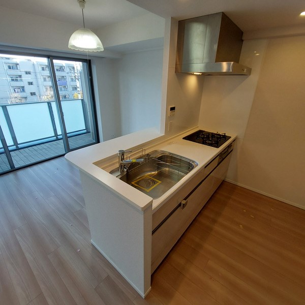 リビオ新宿ザ・レジデンス   キッチン