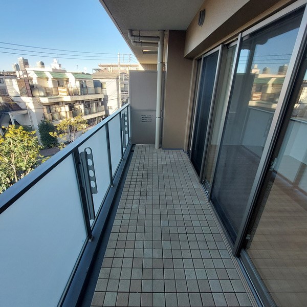リビオ新宿ザ・レジデンス   ベランダ