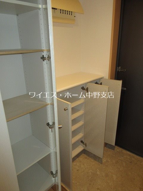 ジ・アパートメントヒルトップ中野   その他20