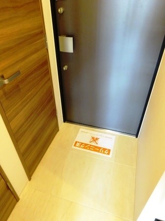 ザ・パークハビオ高円寺 玄関