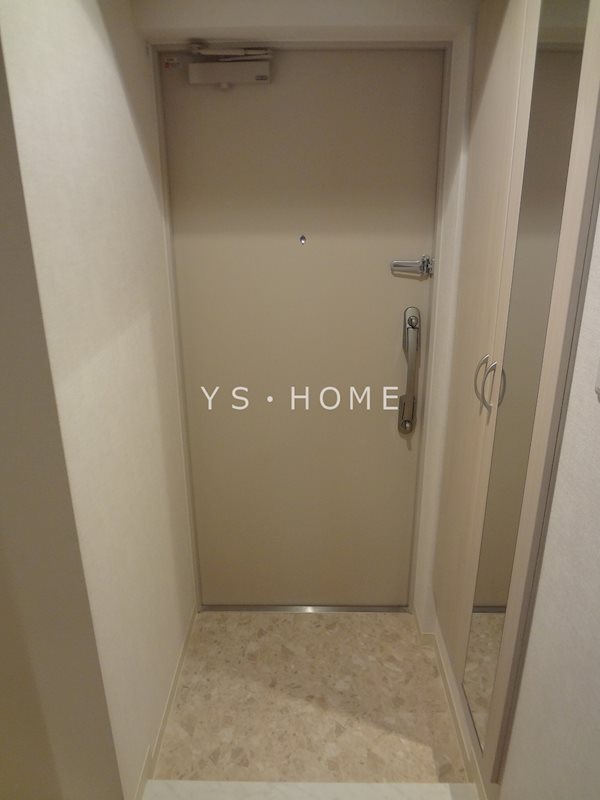 ロイヤルプレイス西荻窪 玄関