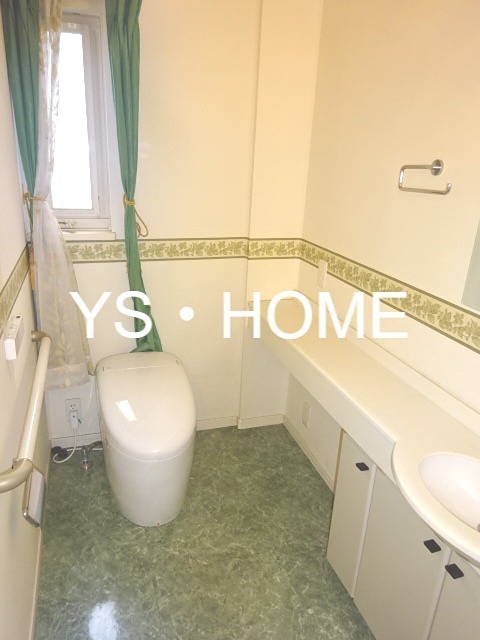 レキシントン その他3