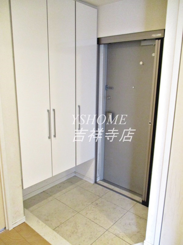 ネバーランド荻窪アヴァンセ  玄関