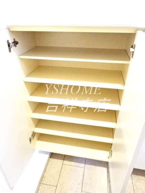 ＰＡＲＫ　ＮＥＷＰＯＲＴ 玄関