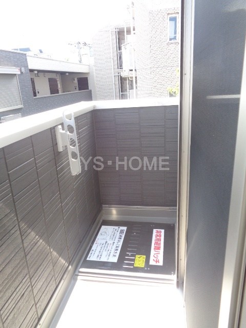 ロイジェント井荻C棟 ベランダ