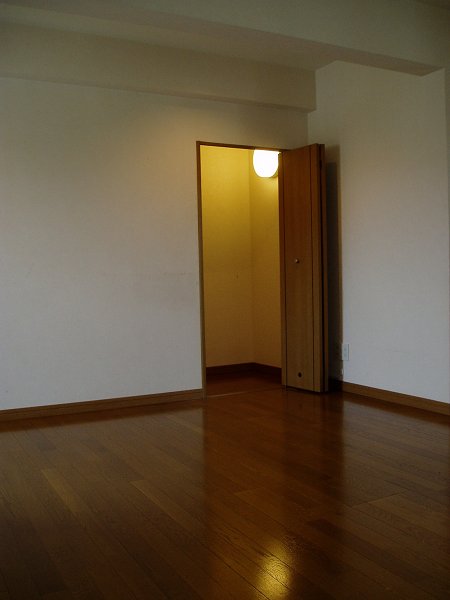 パークビューヒルズ ベッドルーム