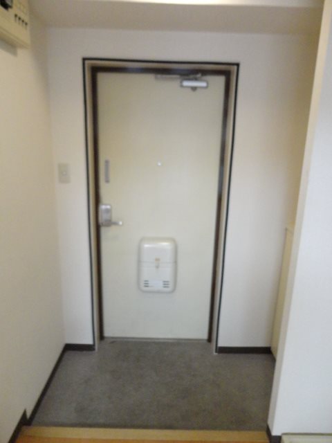 プリメーラ 玄関