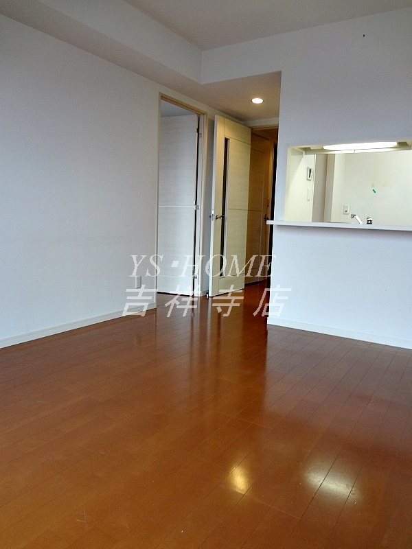 イストワール リビング