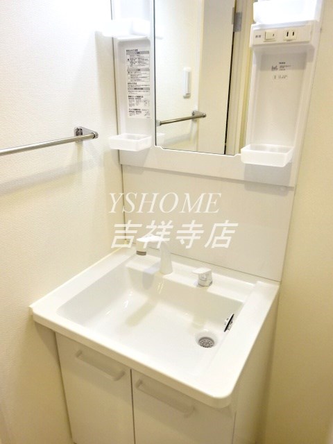 リブリ・モナミ・エムケイ その他1