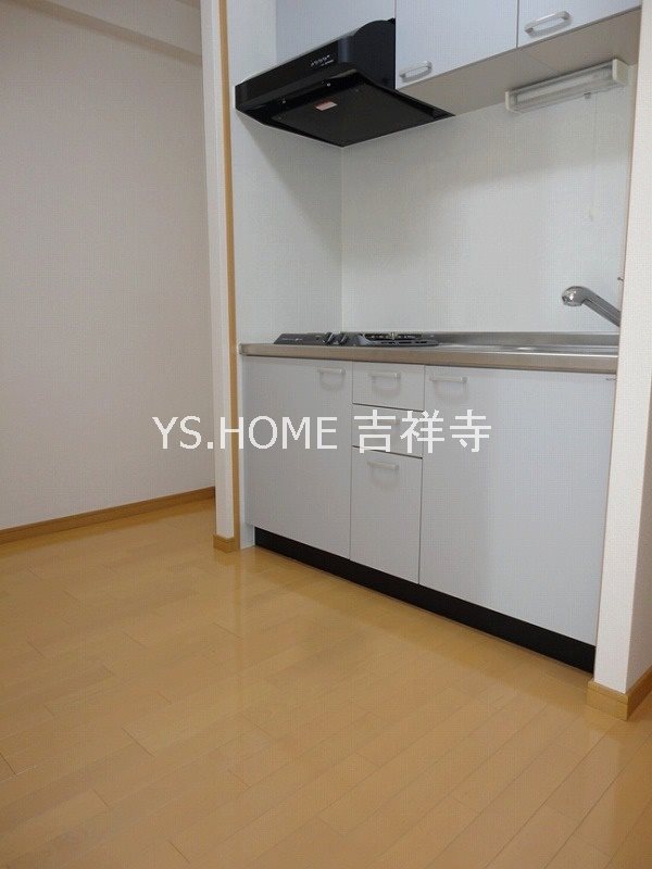 セリストビル リビング