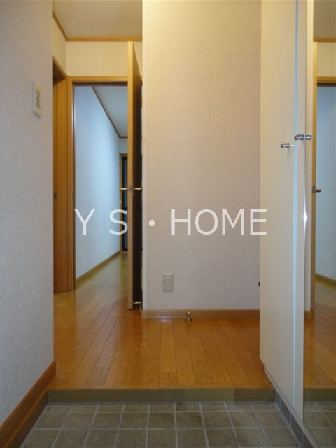 高木ハイツ 玄関