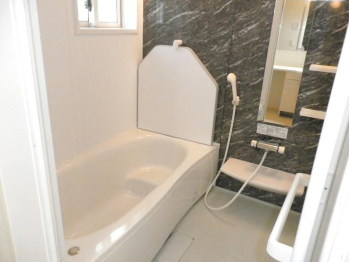 国立富士見台２丁目戸建　B棟 風呂画像