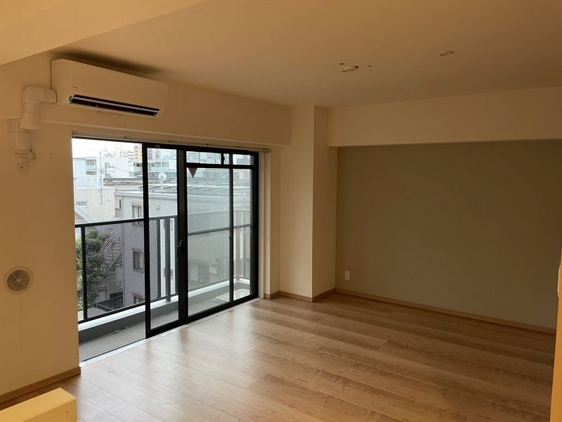 ステラレジデンス高円寺 リビング