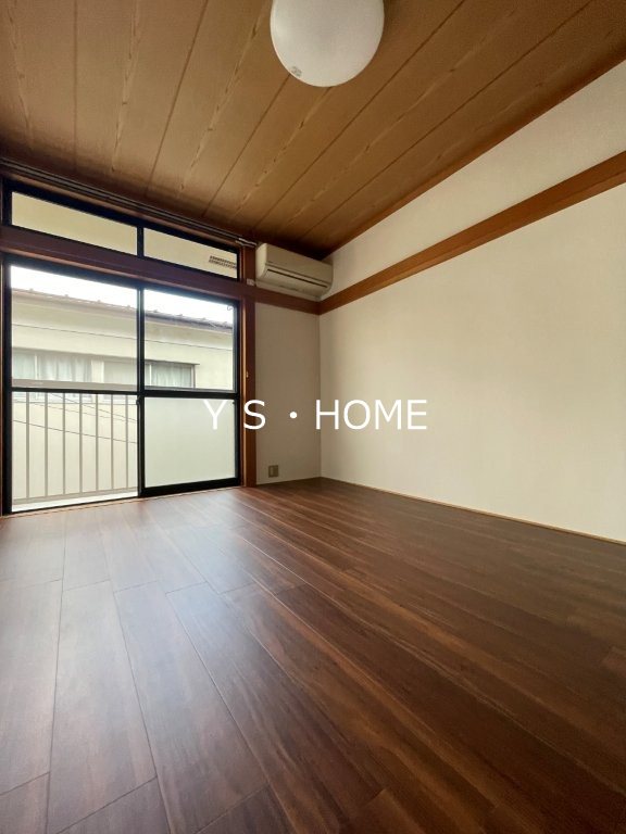 Ｔ－ＦＬＡＴ リビング