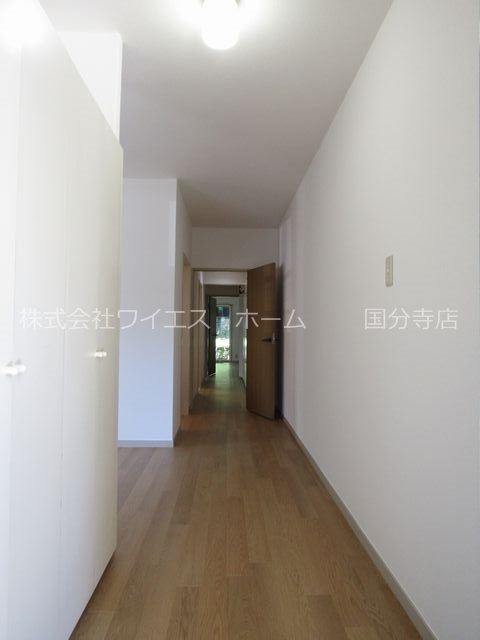 スカイフィールド国立 玄関