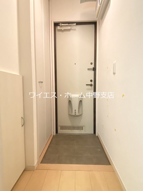 カルム東中野 玄関