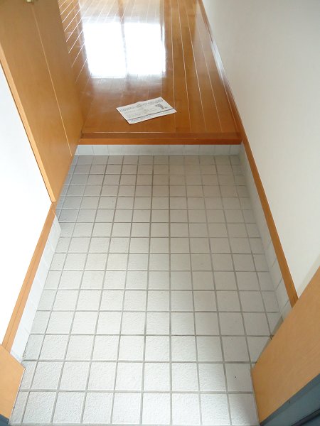 ブラウアー・フォーゲル　  玄関