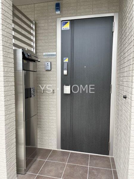 NKガーデン 玄関