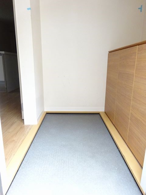 Ｋ・アルカディア 玄関