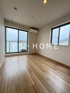 セレーナ柳沢 リビング