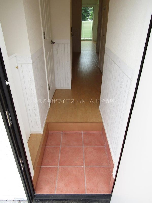 ヴィラソレイユ 玄関