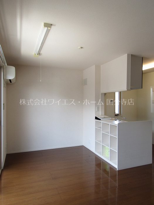 ティルタ　サリ その他11