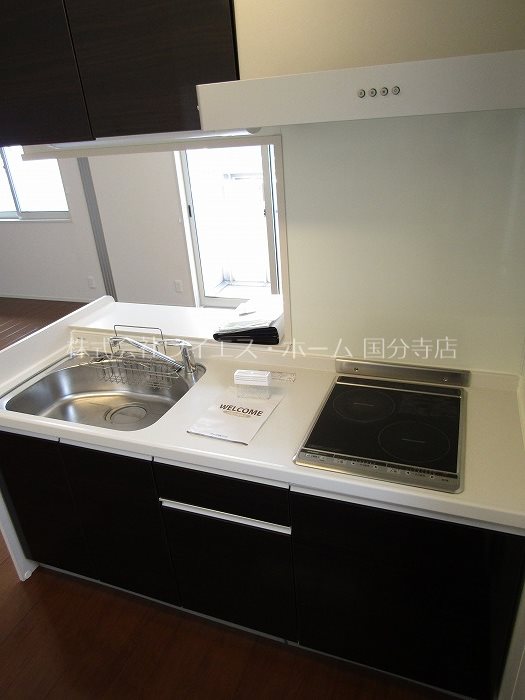 ティルタ　サリ キッチン