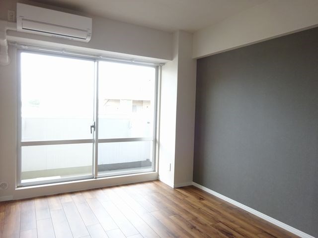 ロイヤルキャステージ恋ヶ窪 ベッドルーム