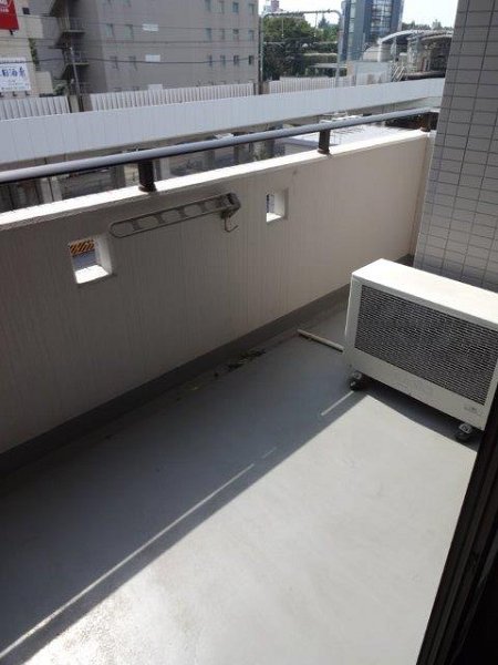 朝日フリーディオ武蔵境 ベランダ