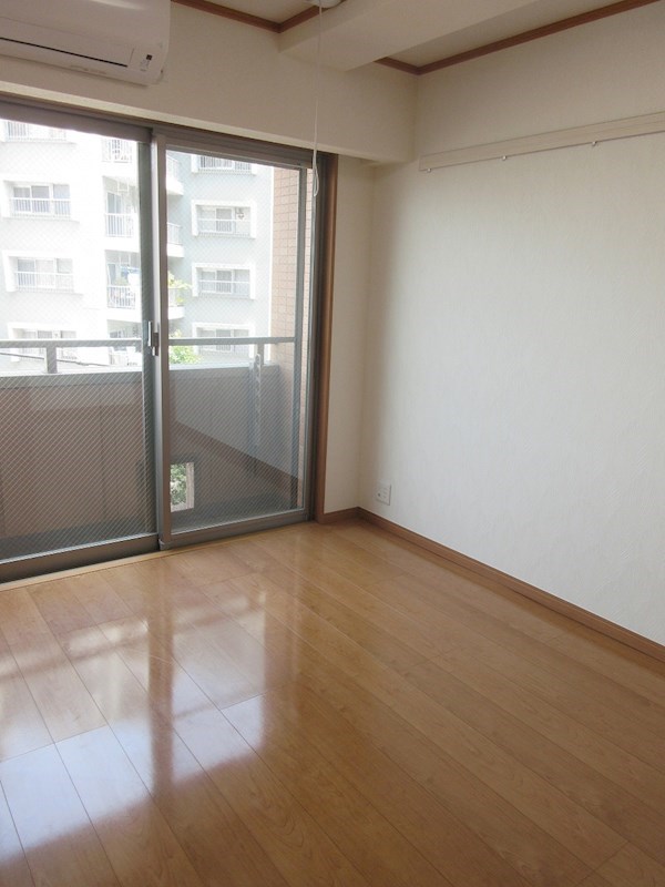 グランツアベニュー新中野 ベッドルーム