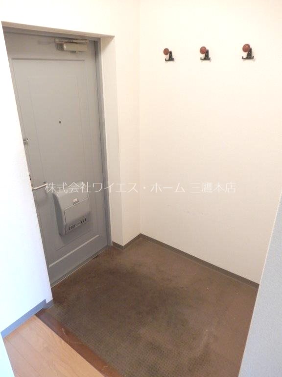 コーポレート武蔵境 玄関