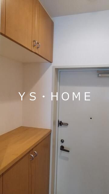 朝日フリーディオ武蔵境 玄関