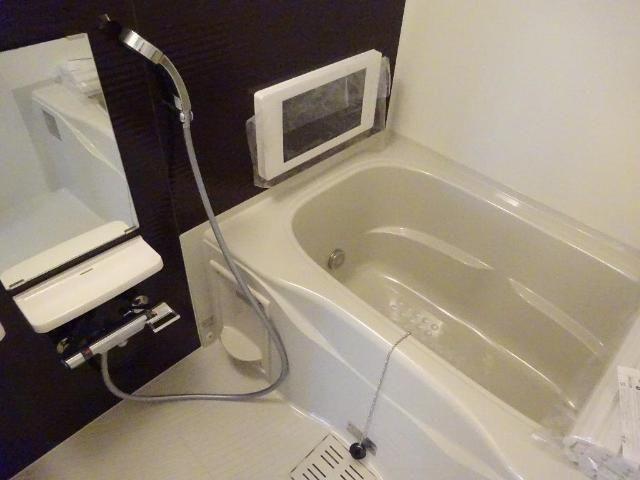 ヴィラ　サーシャ　 風呂画像