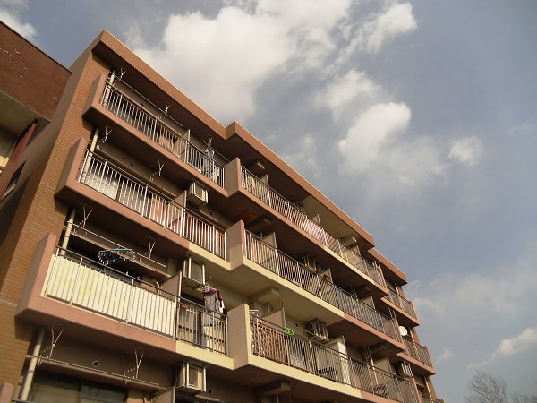 パークサイドマンション松ヶ丘 外観