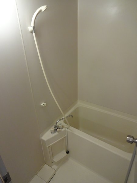 コモド・ヴィータ 風呂画像