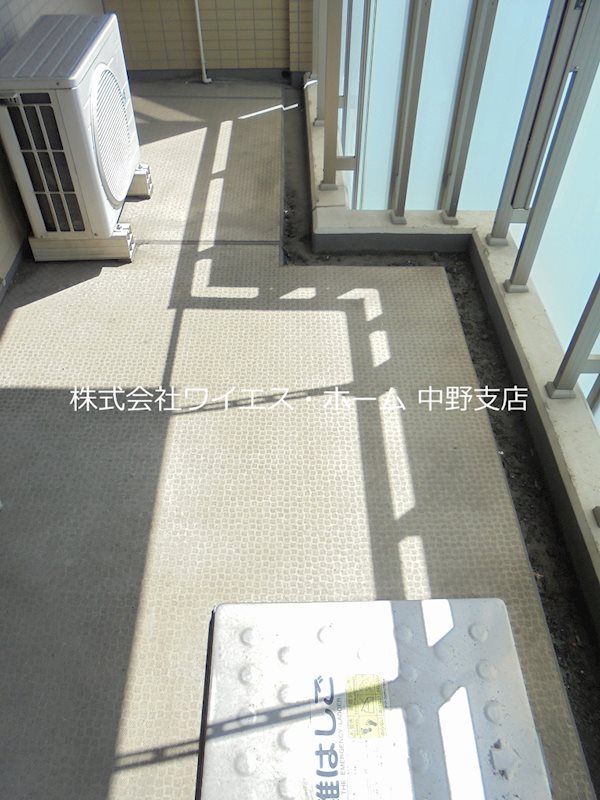 レジデンシャルステート中野富士見町 ベランダ