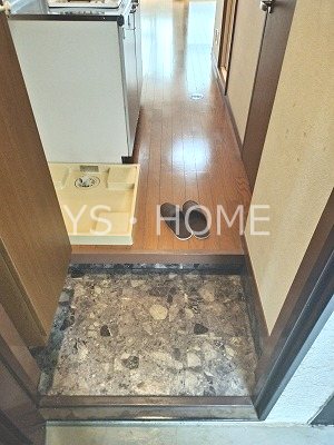 エルミタージュ禅林寺通り 玄関