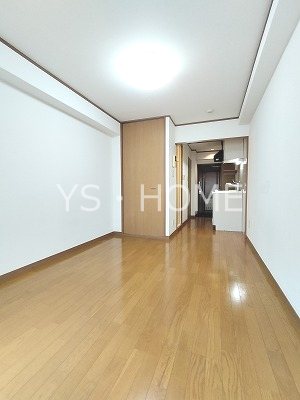 エルミタージュ禅林寺通り リビング