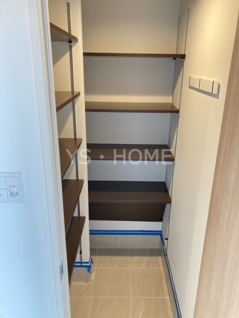 グランツアベニュー立川錦町 玄関