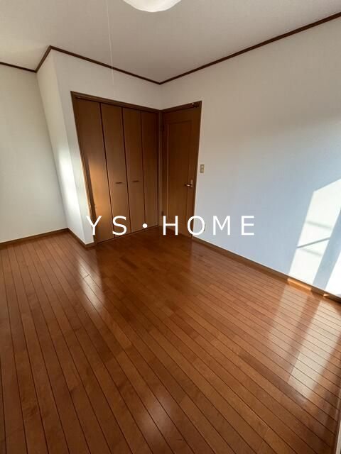 下連雀4丁目戸建 リビング