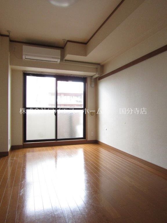 第７千代鶴ビル リビング