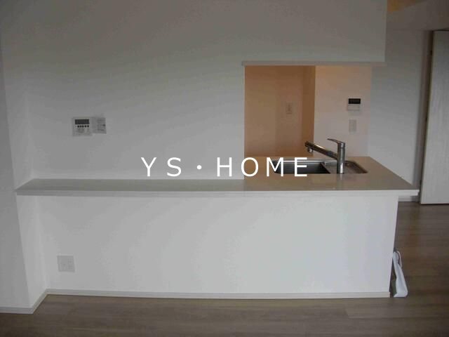 ザ・パークハウス三鷹レジデンス  リビング