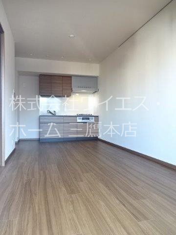 アトラス三鷹レジデンス　 リビング