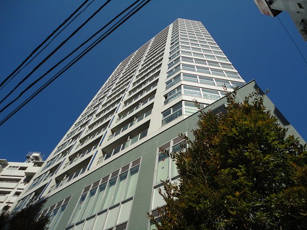 エルヴェ三鷹クレッセント三鷹ザ・タワー 外観