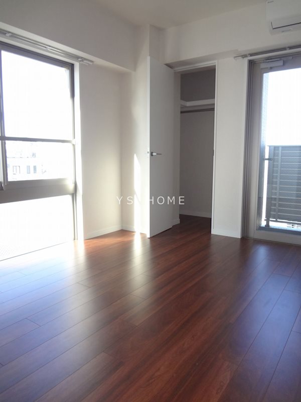 吉祥寺PLUS  ベッドルーム