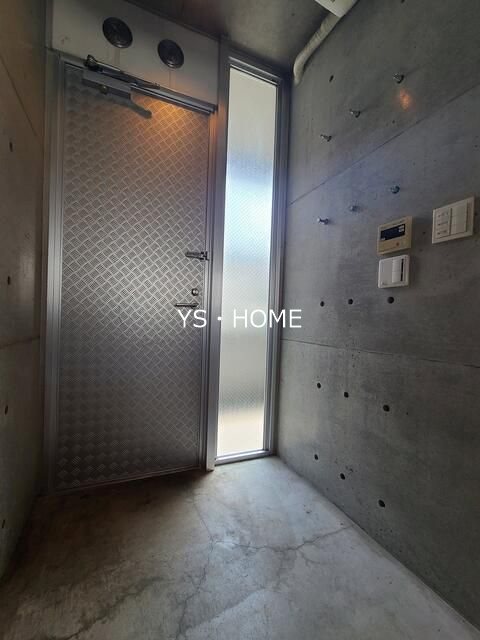 Estudio（エストゥディオ） 玄関