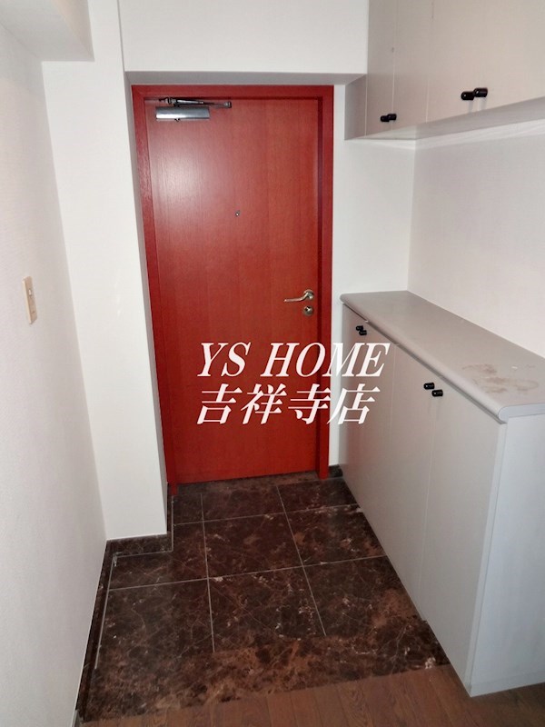 タマキハウス 玄関